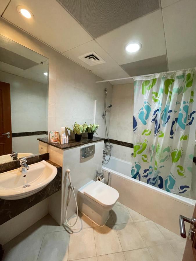 Dubai Backpackers Hostel Exterior photo